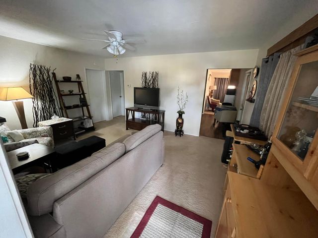396 NW 46th Court, Fort Lauderdale, FL 33309