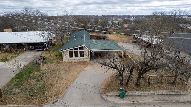 505 Alexander Road, Stephenville, TX 76401