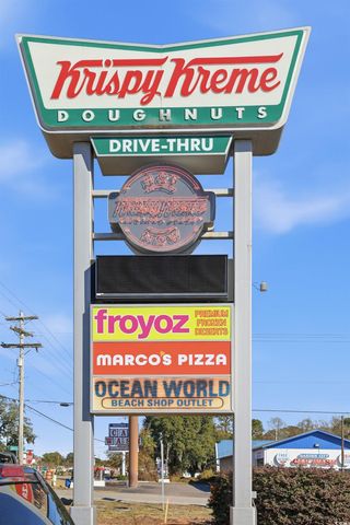 316 Cypress Ave., Murrells Inlet, SC 29576