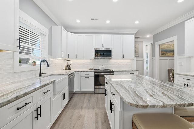 316 Cypress Ave., Murrells Inlet, SC 29576