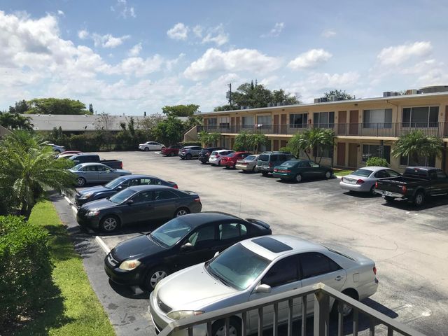 2303 S Federal Highway 5, Boynton Beach, FL 33435