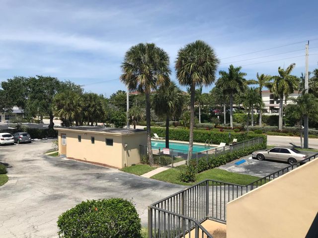 2303 S Federal Highway 5, Boynton Beach, FL 33435