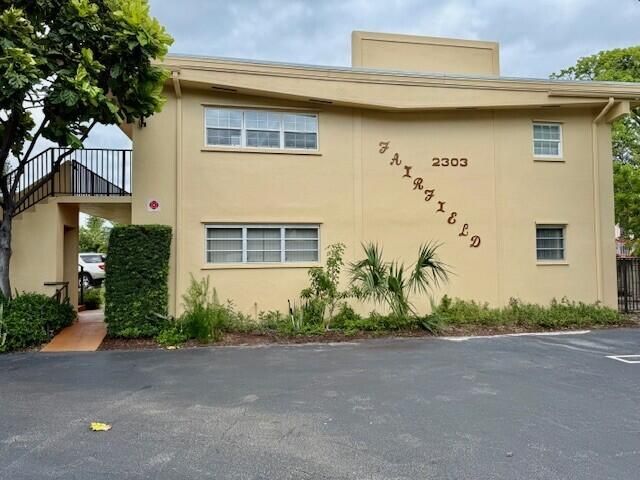 2303 S Federal Highway 5, Boynton Beach, FL 33435