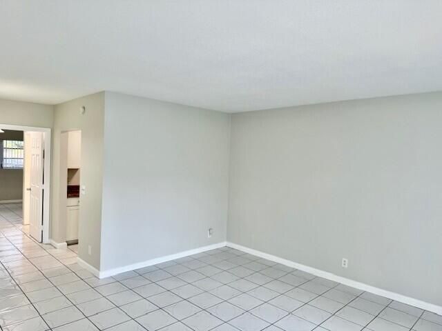 2303 S Federal Highway 5, Boynton Beach, FL 33435