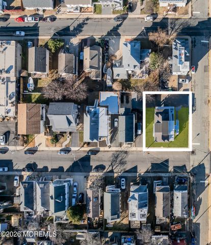 52 Washington Avenue, Highlands, NJ 07732