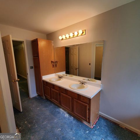 2161 Lakeway Drive, Dacula, GA 30019