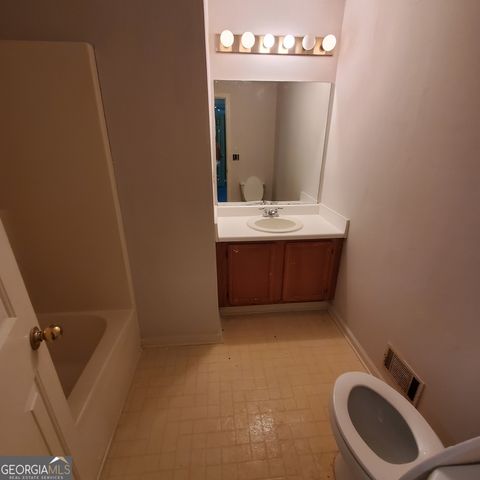 2161 Lakeway Drive, Dacula, GA 30019