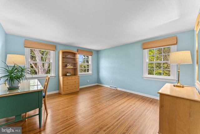 558 BEALE RD, Blue Bell, PA 19422