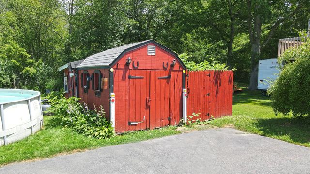 425 Scott Road, Waterbury, CT 06705