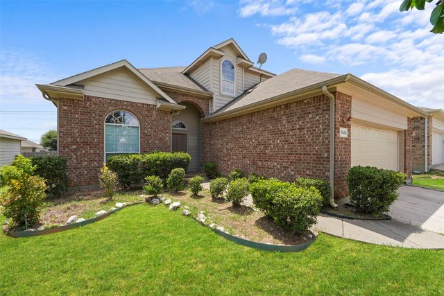 7420 Alverstone Drive, Fort Worth, TX 76120