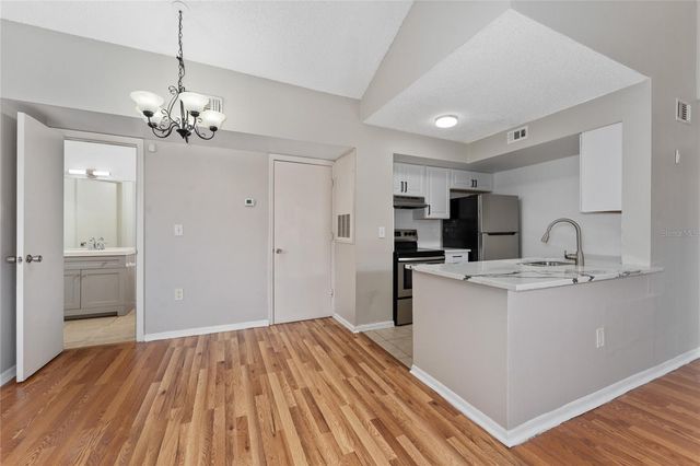 437 FOUNTAINHEAD CIRCLE 283, Kissimmee, FL 34741