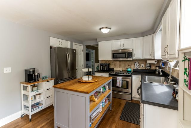1430 Cayton Road, Florence, KY 41042