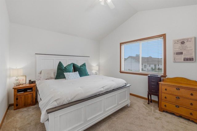 405 CROWFOOT AVENUE, Fond Du Lac, WI 54935