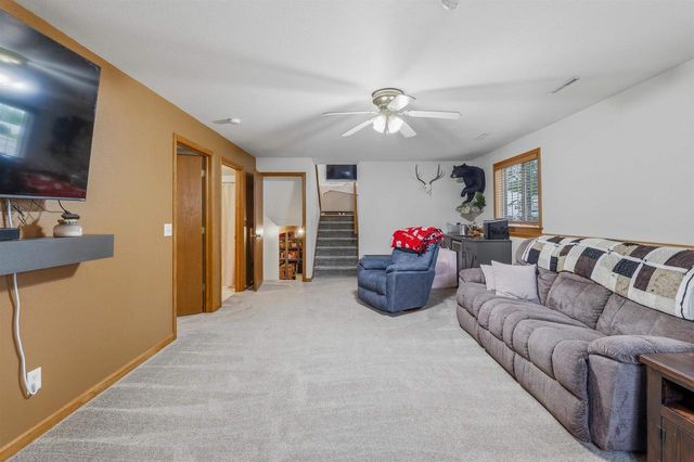 405 CROWFOOT AVENUE, Fond Du Lac, WI 54935