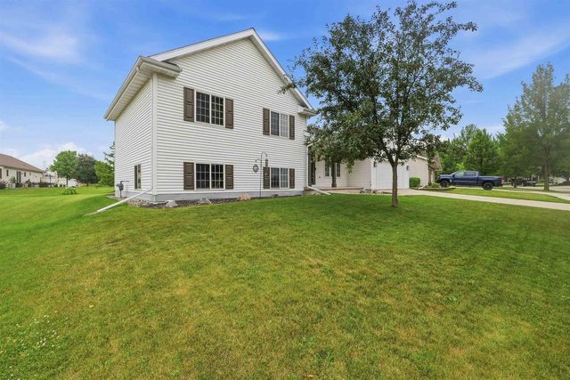 405 CROWFOOT AVENUE, Fond Du Lac, WI 54935