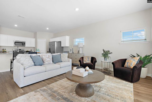 730 Gatestone Lane, Hopkins, SC 29061