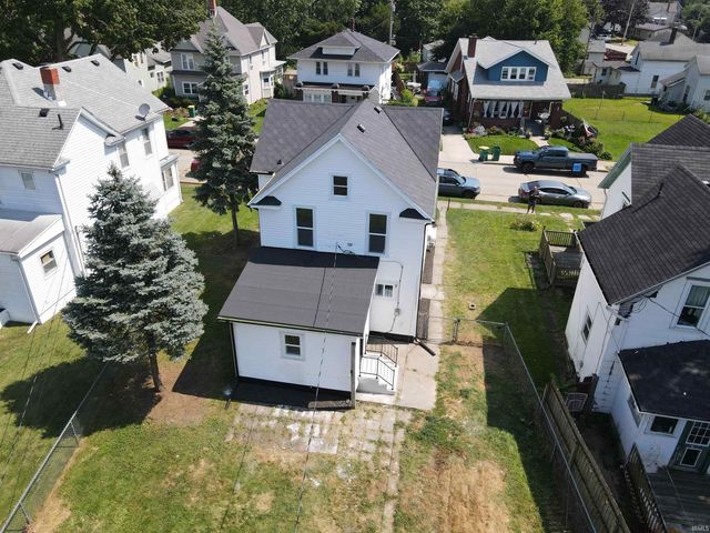 211 Cleveland Street, Mishawaka, IN 46544