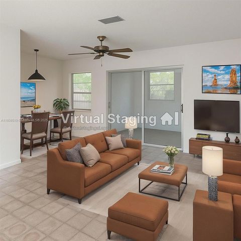 7521 Grant Ct, Hollywood, FL 33024