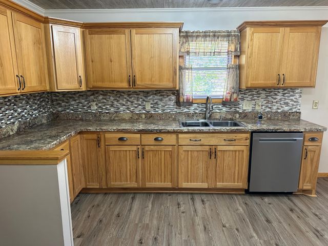 406 State 6 S, Remer, MN 56672