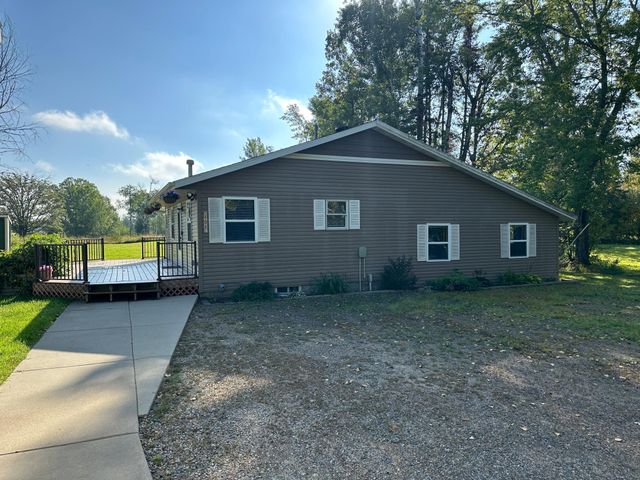 406 State 6 S, Remer, MN 56672