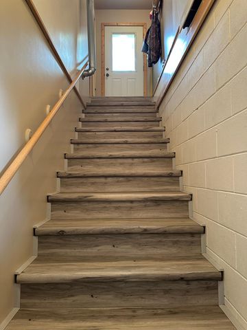 406 State 6 S, Remer, MN 56672