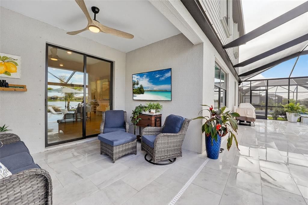 Image 29 of property listing at 15527 ISLANDWALK AVENUE, Bradenton, FL 34211