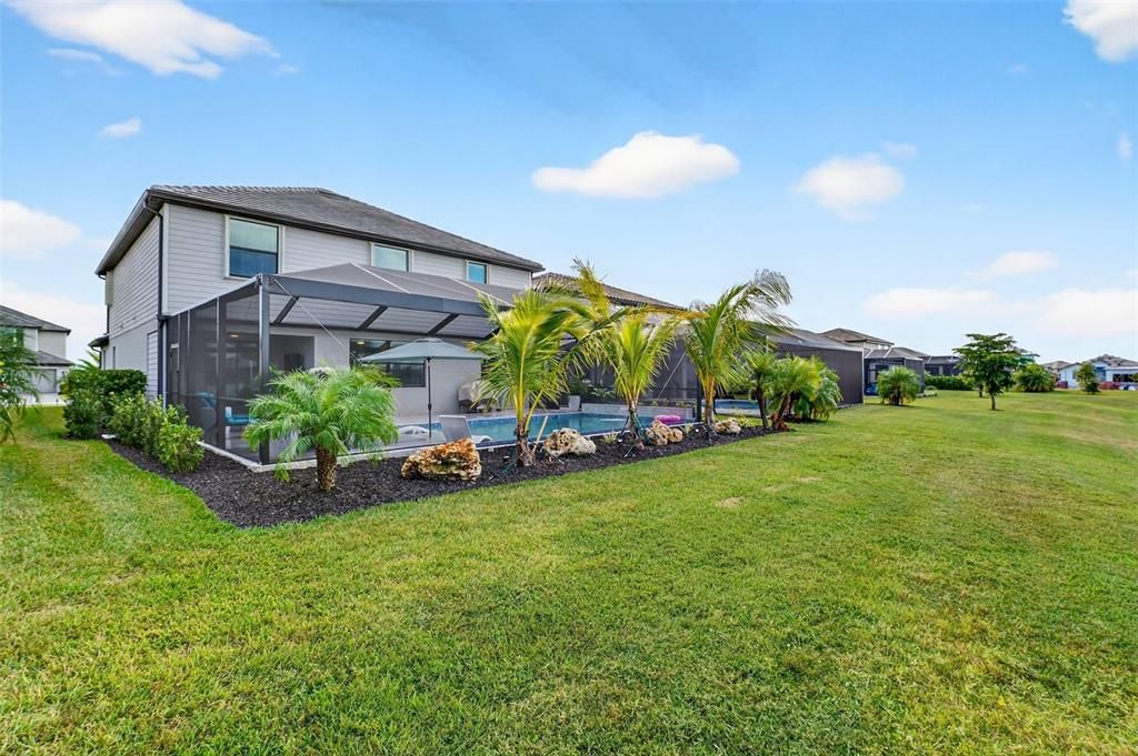 Image 30 of property listing at 15527 ISLANDWALK AVENUE, Bradenton, FL 34211
