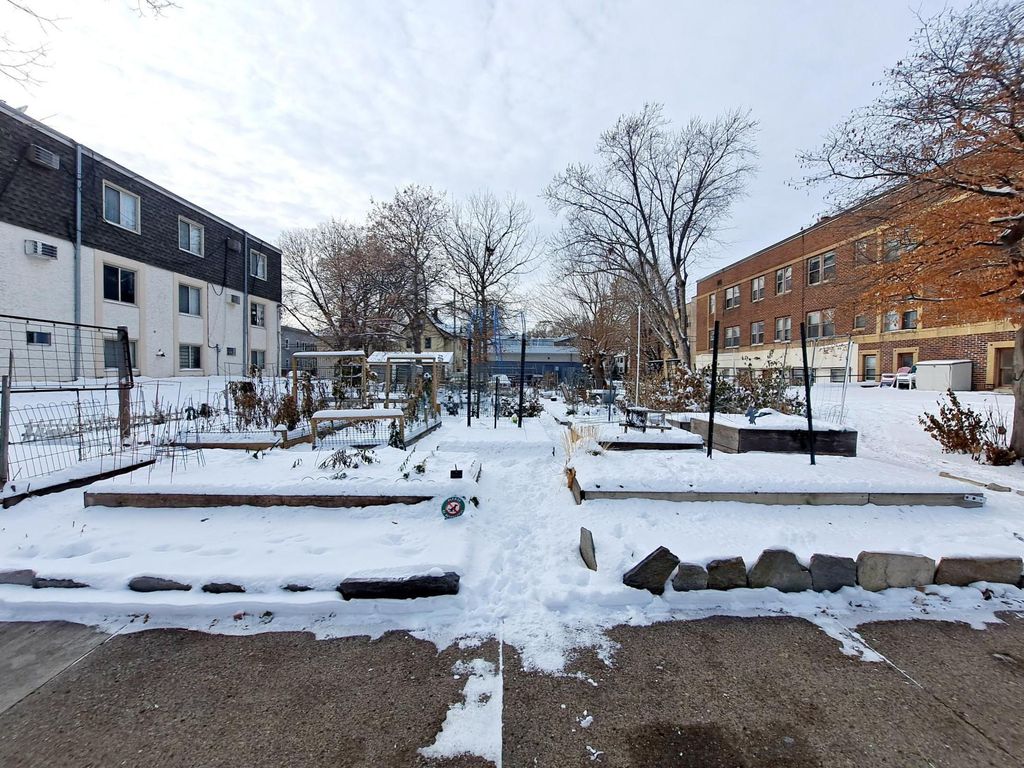 3228 Garfield Avenue, Minneapolis, MN 55408