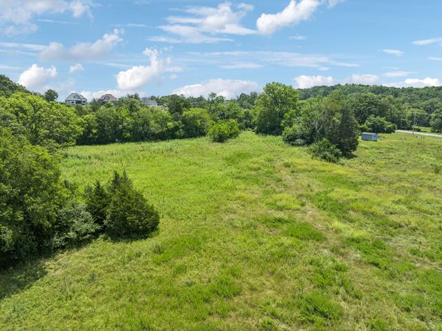 1181 Waller Rd, Brentwood, TN 37027