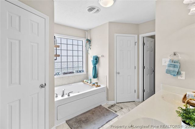 3528 Bracebridge Court, Fayetteville, NC 28306