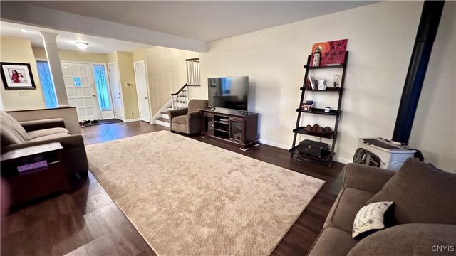 1801 N George St, Rome, NY 13440