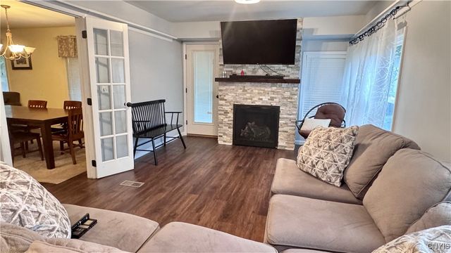 1801 N George St, Rome, NY 13440