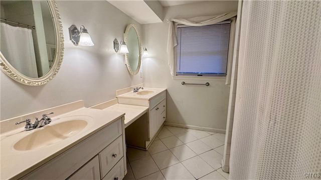 1801 N George St, Rome, NY 13440