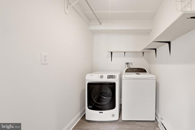 15045 HOLLEYSIDE DR, Dumfries, VA 22025