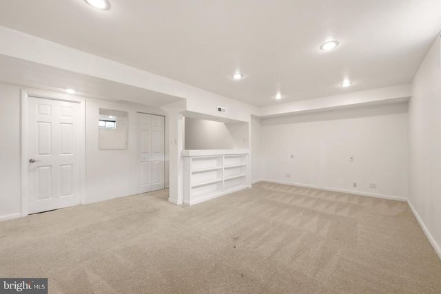 15045 HOLLEYSIDE DR, Dumfries, VA 22025
