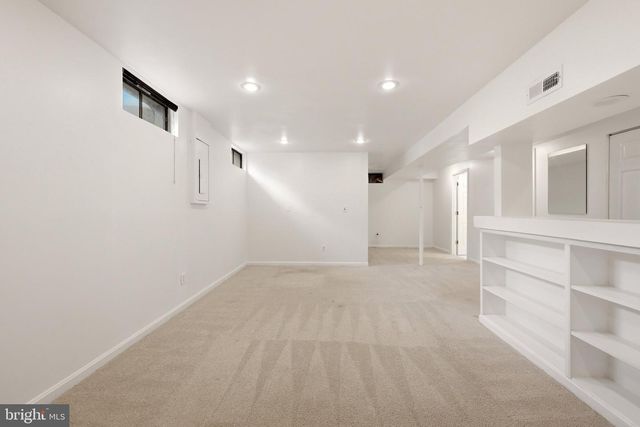 15045 HOLLEYSIDE DR, Dumfries, VA 22025