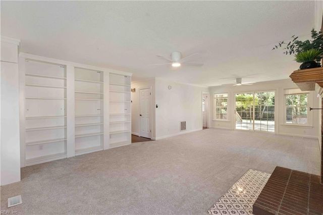 2433 Bullock TRL, Virginia Beach, VA 23454