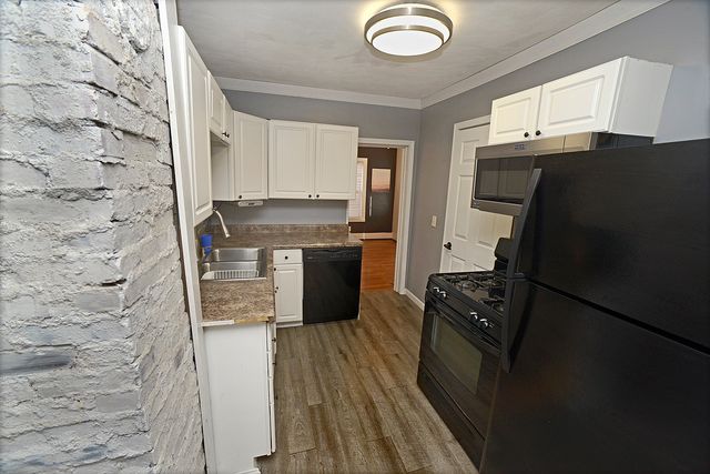 530 4th Avenue, Ottawa, IL 61350