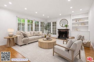 1260 S Beverly Glen Boulevard 101, Los Angeles, CA 90024