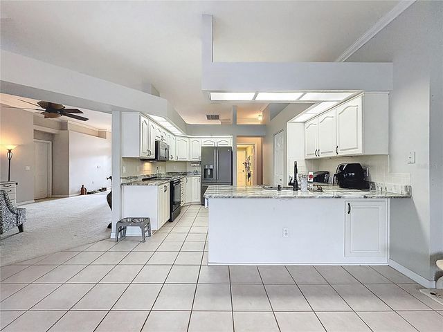 7855 ROUNDELAY DRIVE, New Port Richey, FL 34654