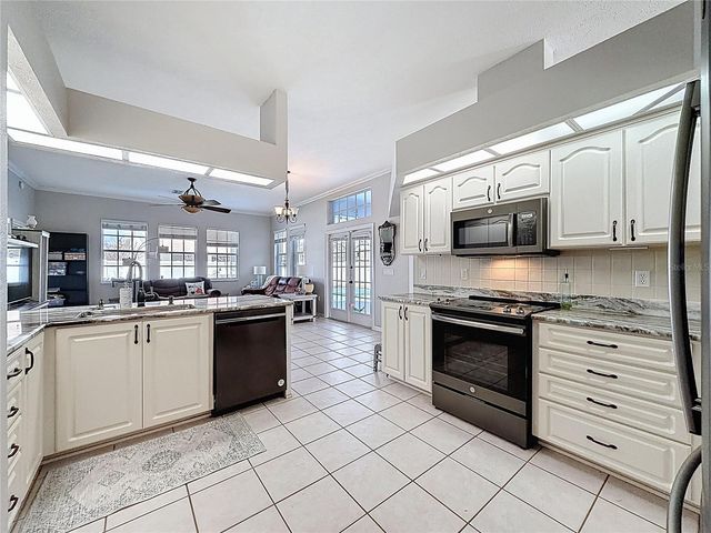 7855 ROUNDELAY DRIVE, New Port Richey, FL 34654