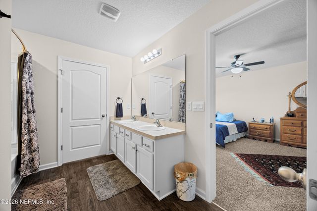 70168 ROSEAPPLE Court, Yulee, FL 32097