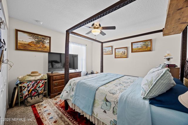 70168 ROSEAPPLE Court, Yulee, FL 32097
