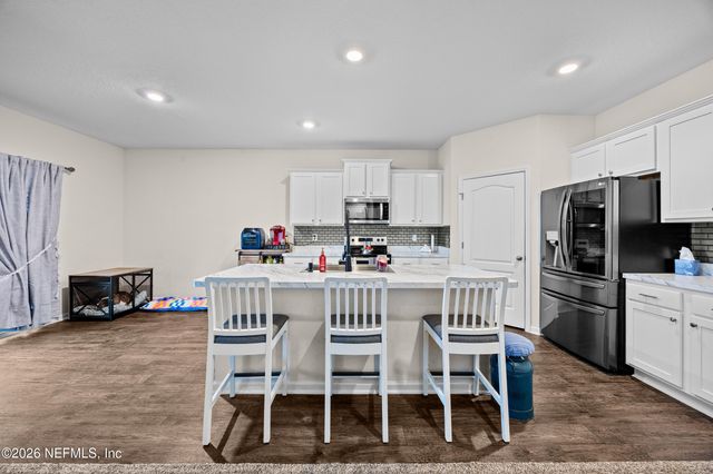 70168 ROSEAPPLE Court, Yulee, FL 32097