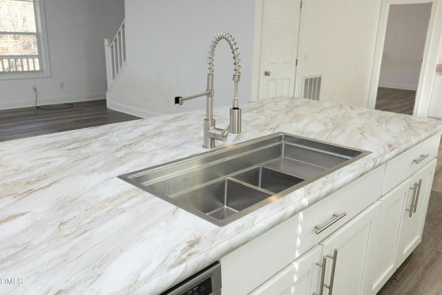 730 Sinai Circle, Hillsborough, NC 27278