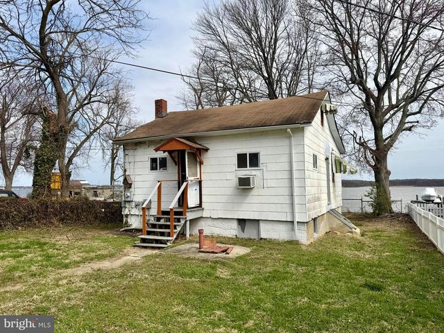 4327 SHORE RD, Baltimore, MD 21219