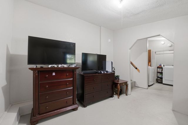 101 E Springdale St, Derby, KS 67037