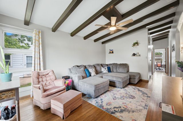 101 E Springdale St, Derby, KS 67037
