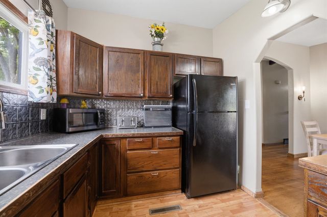 101 E Springdale St, Derby, KS 67037