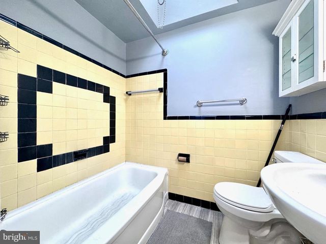 827 HAMPSHIRE, Drexel Hill, PA 19026